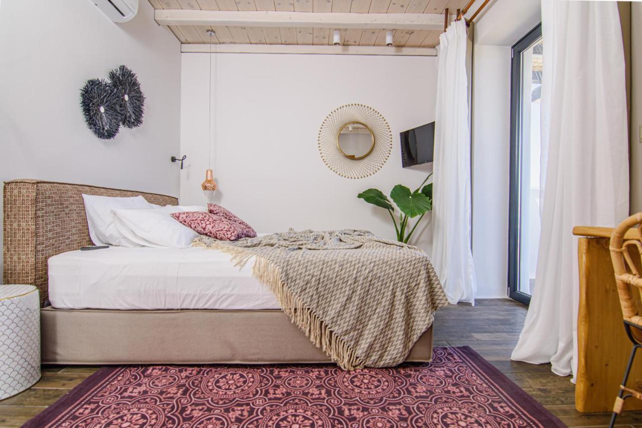 Maregold Mykonos Micro-Boutique Suites, Adults Only Elia  Extérieur photo
